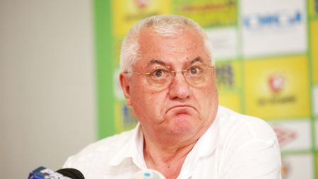 Se anunță vremuri grele la Steaua: "Sigur se opresc investițiile!" Ce spune Dragomir despre viitorul lui Reghecampf 