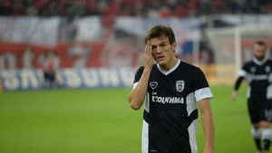 Lazăr și-a făcut încălzirea pentru dubla cu Grecia: "Mitroglou e cel mai periculos jucător al lor! Ar fi bine să scoatem un egal la Atena"