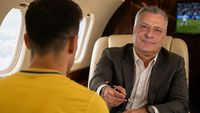 S-au terminat lingourile de aur ale lui Nelu Varga. CFR Cluj apelează la fani: ce primesc pentru 1.000 de euro