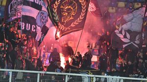 Vivi Răchită și pagubele după partida de la Ploiești produse de fani. „Punem furtunul cu apă pe ei data viitoare" + Câte scaune au fost distruse pe arena „Ilie Oană"