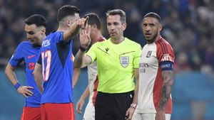 Dumitru Dragomir a ieșit la atac, după FCSB - Lyon 1-3. L-a distrus pe arbitru: cum a putut să-l numească pe neamț