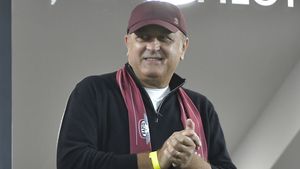 Suma uriașă pe care Dan Șucu o pune pe masă pentru ca Rapid să o învingă pe FCSB. Câți bani împart giuleștenii dacă se impun în derby