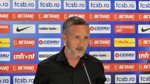 Lovitură în stilul Gică Hagi, dată de Gigi Becali la FCSB! Fotbalistul e deja în cantonament, iar Meme Stoica face anunțul: „Calități foarte, foarte bune”