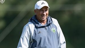 Dan Petrescu, spectacol total în Liga Campionilor! A câștigat la scor de neprezentare