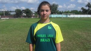 Ca de la "mamă" la "fiică"!** Cum e 'simțit' fotbalul, de 8 martie, de către două jucătoare: