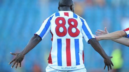 Un caz ciudat în Liga I!** Colegii l-au implorat să nu mai dea gol dintr-un motiv incredibil! :) Povestea unuia dintre eroii etapei a 12-a