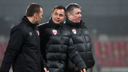 Petre, despre ieșirea violentă a lui Boubacar: "Nu îl știam agresiv" Pe cine propune în locul lui și ce surpriză anunță