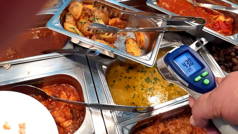 FOTO | Alimente expirate și mizerie de nedescris la restaurantele dintr-un mall bucureștean! Șapte localuri au fost închise