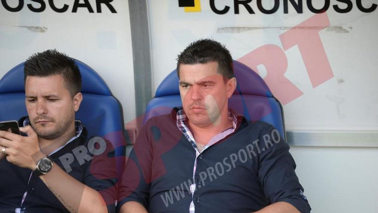 Contra: "Îi felicit pe jucători pentru efort, dar îmi pare rău pentru munca lor"