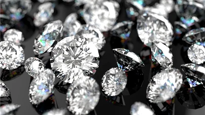 Trei români, judecați în Franța după ce au furat diamante de 1 milion de euro
