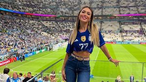 Lautaro Martinez se poate mândri cu o soție superbă! Cum arată Agustina Gandalfo în costum de baie. Și-a etalat formele perfecte, deși este iar gravidă | GALERIE FOTO