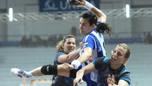 Cristina Neagu, ceas elvețian cu Buducnost. Interul stânga este în luptă pentru două trofee, Liga Campionilor și titlul de golgheter