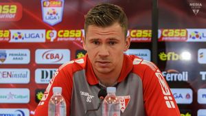 Florin Iacob nu îl iartă pe Alexandru Albu, înainte de UTA - Rapid: „Nu aș fi făcut niciodată așa ceva, e vorba despre respect!”