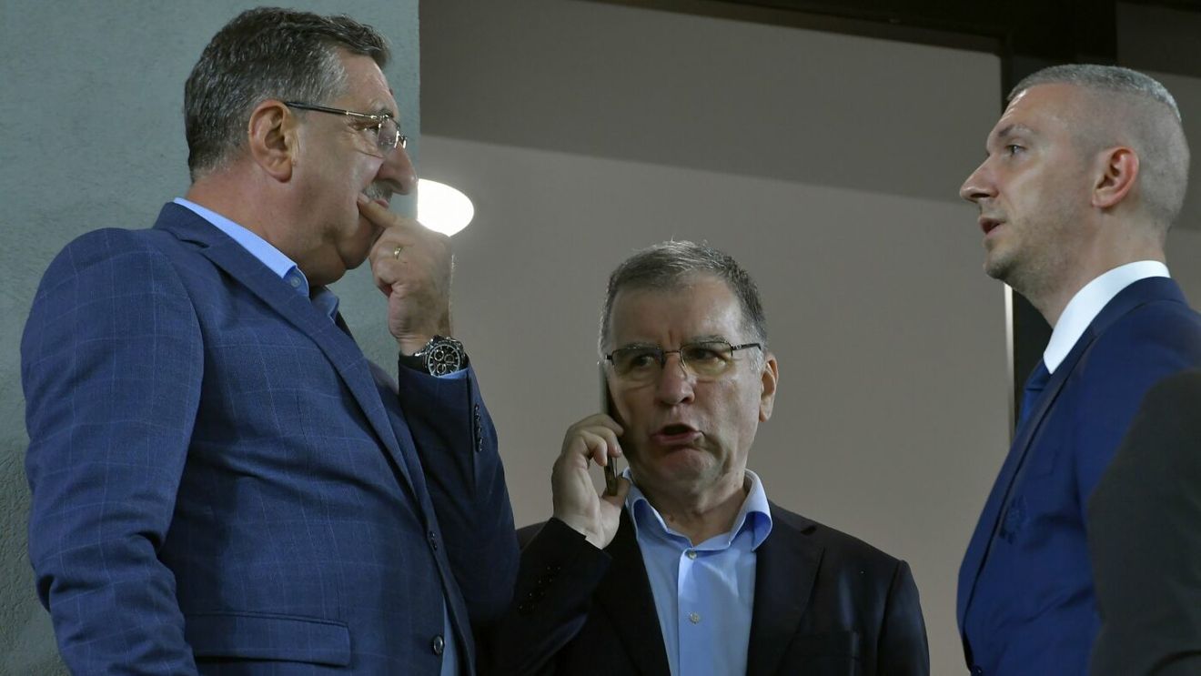 Detaliul care o poate duce pe FCSB în Ghencea! Alături de cine a fost surprins Vali Argăseală la negocierile cu CSA Steaua