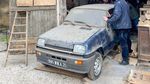 Un Renault 5, cu 12 km la bord și abandonat 44 de ani într-un garaj, a fost vândut cu 53.711 euro!