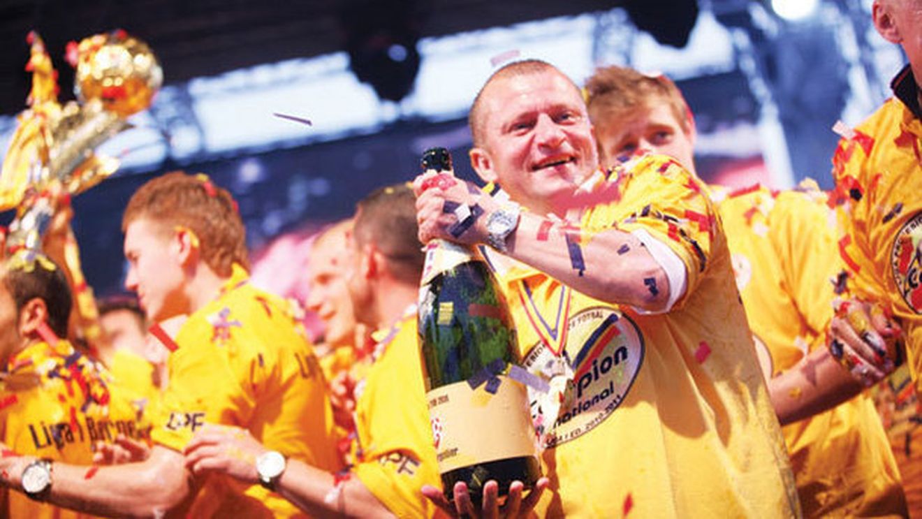 Dorinel explică de ce este mai ușor să câștigi campionatul cu o echipă din provincie!** Când va reveni titlul în capitală