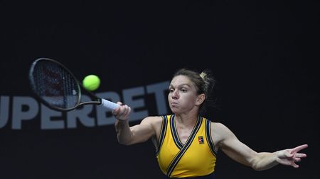 Cine transmite la TV Simona Halep - Paula Badosa, în primul tur de la Miami. Unde poți vedea partida revenirii româncei în WTA