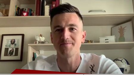 Florin Gradoș, despre sacrificiile făcute de fotbaliștii din România. „A trebuit să joc chiar dacă am pierdut pe cineva din familie!”