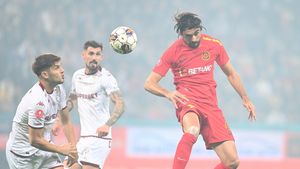 Andrea Compagno, transferul verii de la FCSB la Rapid? Cristiano Bergodi a vorbit despre cât de real e interesul pentru atacantul italian: „M-ați înțeles?”