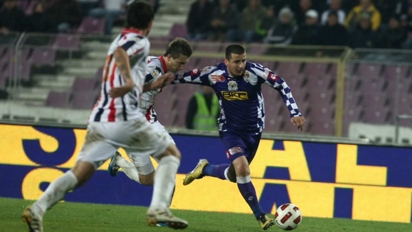 A relansat campionatul, dar nu-i dă șanse Stelei**: "Poli va lua titlul! Oțelul va pierde și toată lumea îl va înjura pe Dorinel"