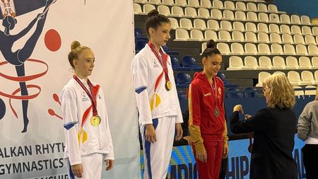 Cristina Halep, nepoata Simonei Halep, performanță extraordinară la gimnastică ritmică! A luat 4 medalii, dintre care una de aur