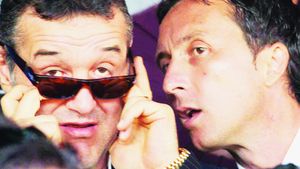 Steaua, aruncată în aer de Meme: "E mult mai PERICULOS acum!"** Război în TREI acte: o primă 'victimă' din rândul roș-albaștrilor