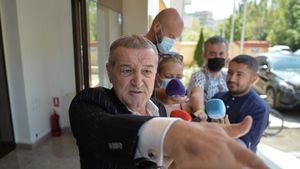 Gigi Becali vorbește despre candidatura la funcția de Președinte al României! Miliardarul citează din părintele Iustin Pârvu pentru a explica decizia luată: „O rugăciune a unui rugător face cât șapte guverne”