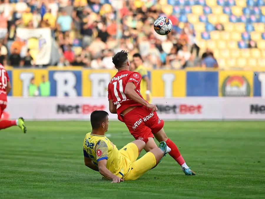 Valentin Țicu, pur și simplu devastat după accidentarea groaznică pe care a produs-o în Petrolul - Hermannstadt 0-0: „E ca și cum mi s-a întâmplat mie!