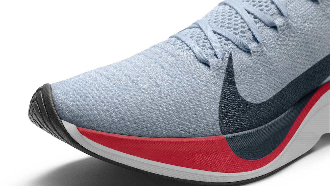 S-au inventat pantofii de alergare care îi vor ajuta pe atleți să coboare recordul mondial la maraton sub 2 ore! 