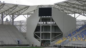 FOTO** S-a montat tabela pe stadionul "Ilie Oană"