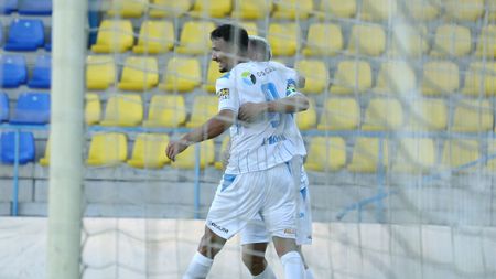 DECLARAȚII Eroul Craiovei din meciul cu Vitebsk face anunțul care aruncă Oltenia în aer: „Toți din echipă se gândesc la Liga Campionilor”