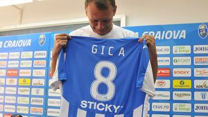 Fotbalistul care l-a dat pe spate pe Gică Craioveanu: "E diferit și, sincer, va fi cel mai bun din România în scurt timp!" Fostul atacant vrea să plătească pentru transferul omului care l-a impresionat: "Am promis că pun și eu"