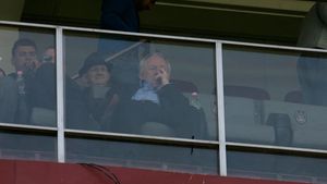 Crăciunul vine pe 10 septembrie pentru FC Vaslui!** Porumboiu anunță că va schimba echipa: "Am o poftă nebună de transferuri"