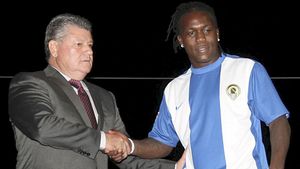 Model pentru Gigi!** Vezi cât trebuie să plătească Hercules ca Drenthe să poată juca împotriva Realului