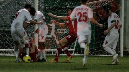 "Dacă nu poți să-l bați, transferă-l!"** Strania poveste a lui Michel Platini, reflectată de presa străină