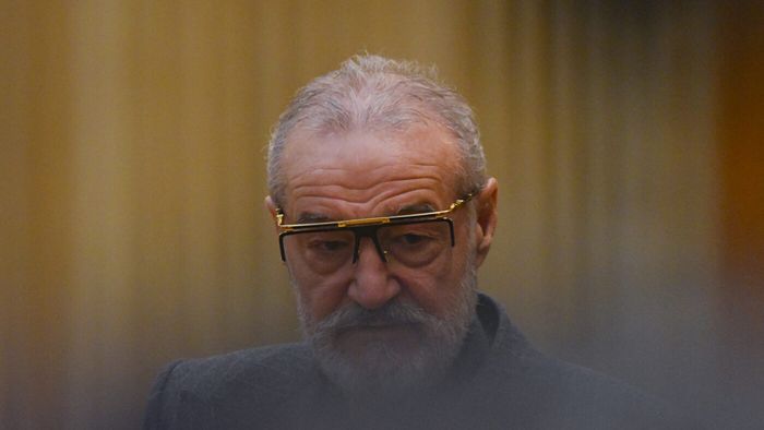Gigi Becali a intrat prin telefon, iar legenda Stelei a avut o reacție dură: „Am fost un prost că am crezut în tine!”