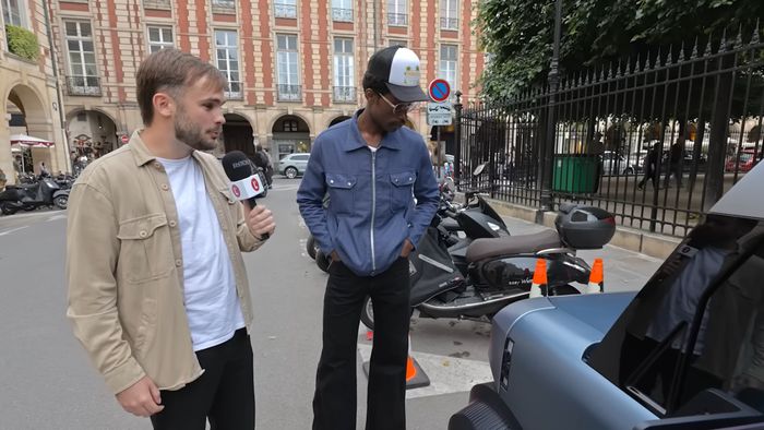 Noul model Dacia a apărut pe străzile Parisului și francezii sunt uluiți! „E mașina viitorului”