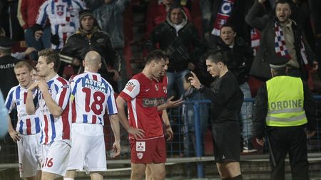 O etapă până când se va lua decizia care poate cutremura din nou Liga I!** Dinamo, indecisă: "Azi discutăm de aducerea arbitrilor străini"