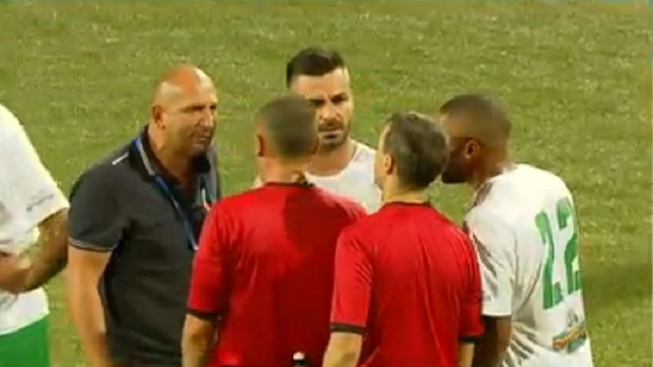 Miriuță, "foarte supărat și nervos". "Trebuie făcut ceva!" Tunurile pe arbitraj după înfrângerea cu CSM Poli Iași