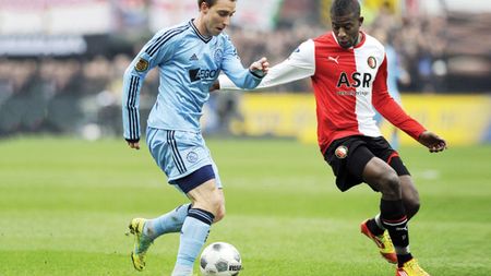 "De Klassieker". Episodul 166! **Cele mai mari rivale din fotbalul olandez se pregătesc de o nouă înfruntare. Week-end plin de derbyuri