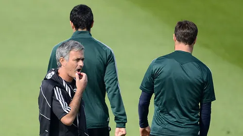 Mourinho, în fața uneia din cele mai mari provocări din carieră!** Forțat să facă o echipă fără fundași laterali: „Situația e neagră”