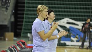 VIDEO | Handbal? Simply the best! Două din cele mai bune jucătoare ale României în ultimii 20 de ani au apărut într-un clip video, prin care au arătat lumii o "părticică" din frumusețile sportului