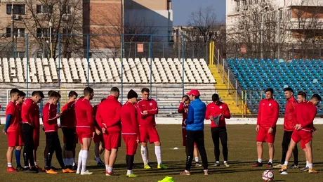SC Oțelul ar putea începe pregătirea sezonului următor din iunie. Antrenorul Aleaxandru Ciobanu anunță: ”Sper ca la jumătatea lunii să ne întâlnim cu toată echipa.” Ce spune de ”înghețarea” actualei stagiuni