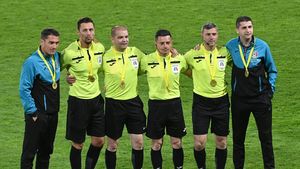 Cine va arbitra finala Superligii între Universitatea Craiova și U Cluj. În camera VAR e trimis omul care a declanșat scandalul monstru de la meciul cu Dinamo