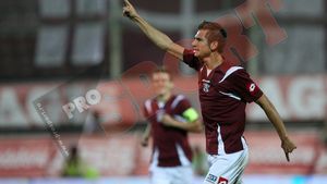 Răduță, după prima "dublă": **"Mă rog la Dumnezeu să rămân titular!"