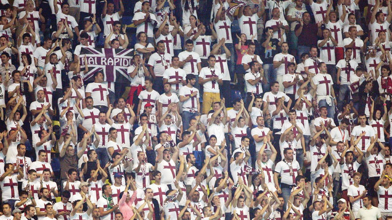 Solidari cu cei de după gratii
