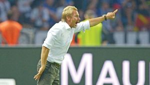 Liber spre Bundesliga! Reghecampf așteaptă să plece Thorsten Fink de la Hamburg pentru a discuta cu gruparea germană