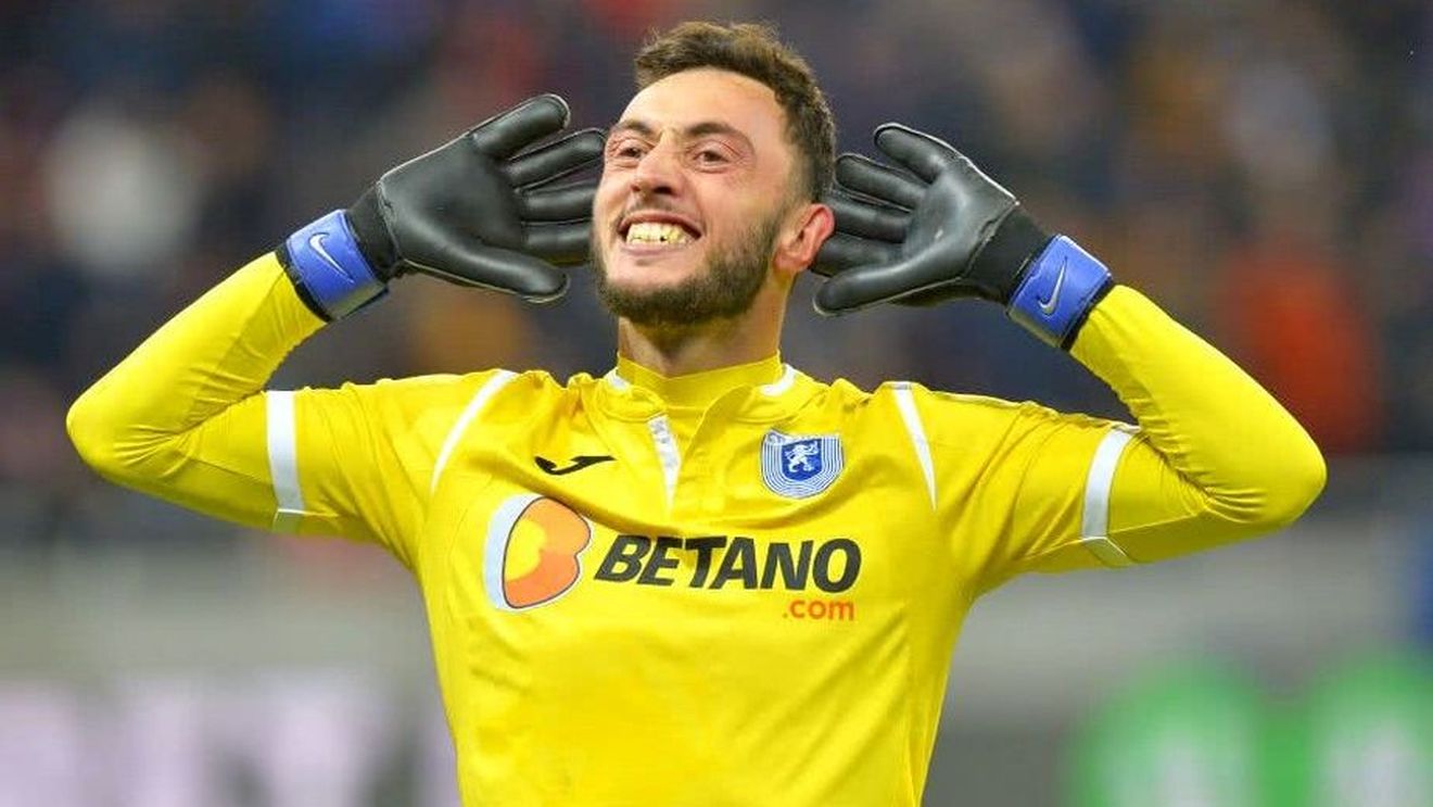 Universitatea Craiova poate rămâne fără un om de bază! Mirko Pigliacelli, negocieri cu un club din Italia