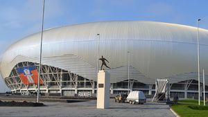 FCU se revoltă: „Vrem să jucăm pe Oblemenco, dar nu cu tarif de Liga 1!" Care este situația pe Cluj Arena și ce prețuri se practică în Ardeal | DOCUMENTE