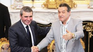 "Hagi e liber de contract" VEZI ce l-ar putea determina să preia Steaua din vară:
